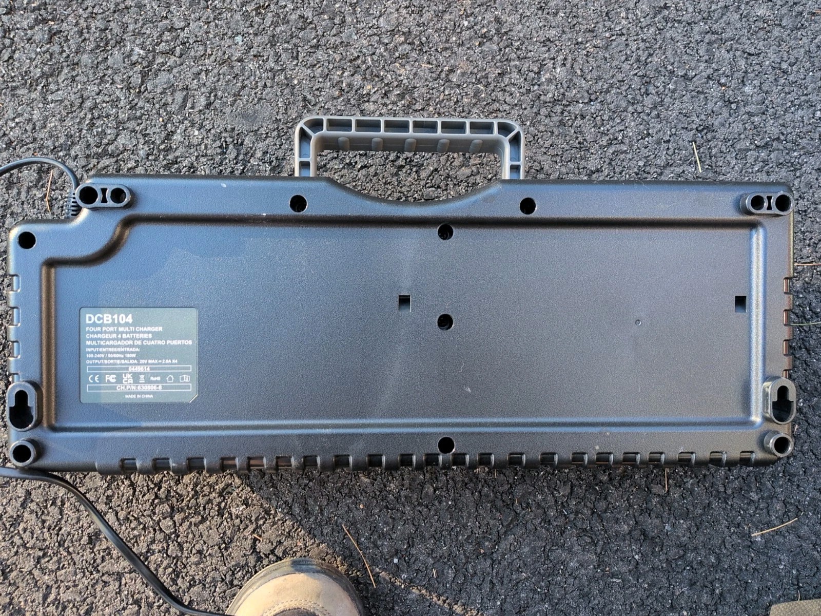 DCB104 Li-Ion Max Multi-Port Battery Charging Station for Dewalt, Free Shipping! gallery