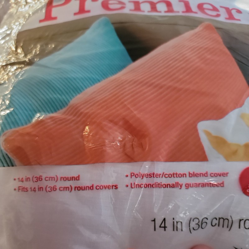 Soft Crafty Premier Poly-fil 14" Round gallery