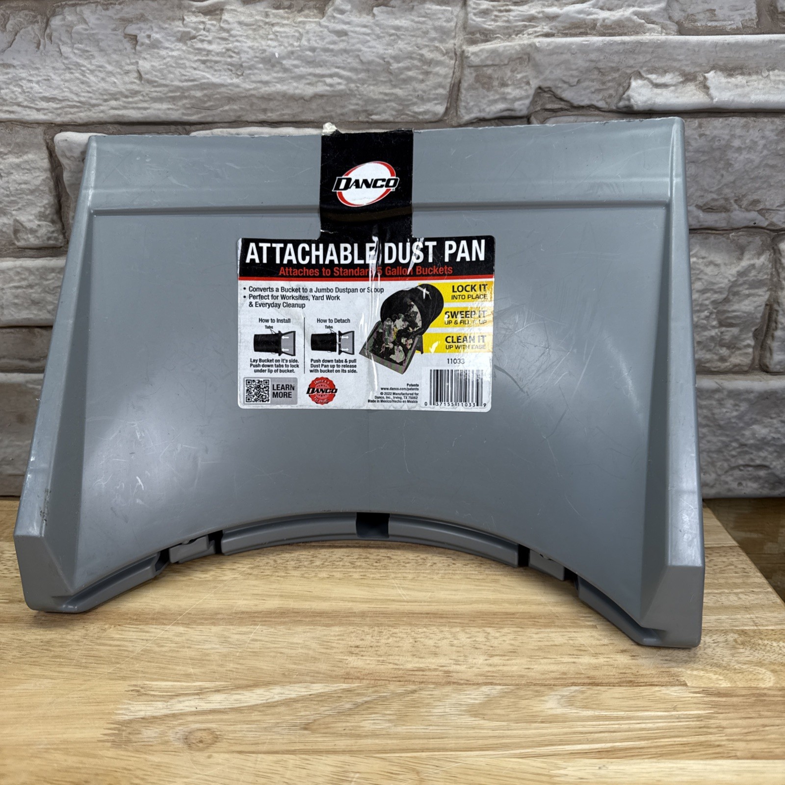 Danco Gray 13.25" Snap-On Plastic Dust Pan Commercial Residential gallery