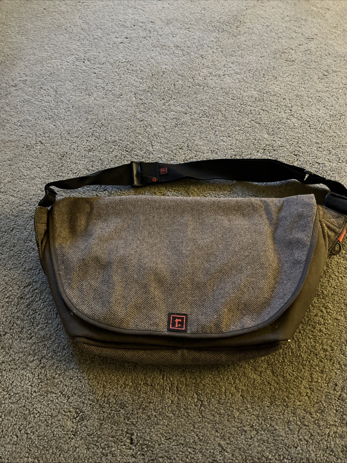 Rickshaw Large Messenger Bag Mash Dogpatch Studio Limited Edition Tweed Brown  3