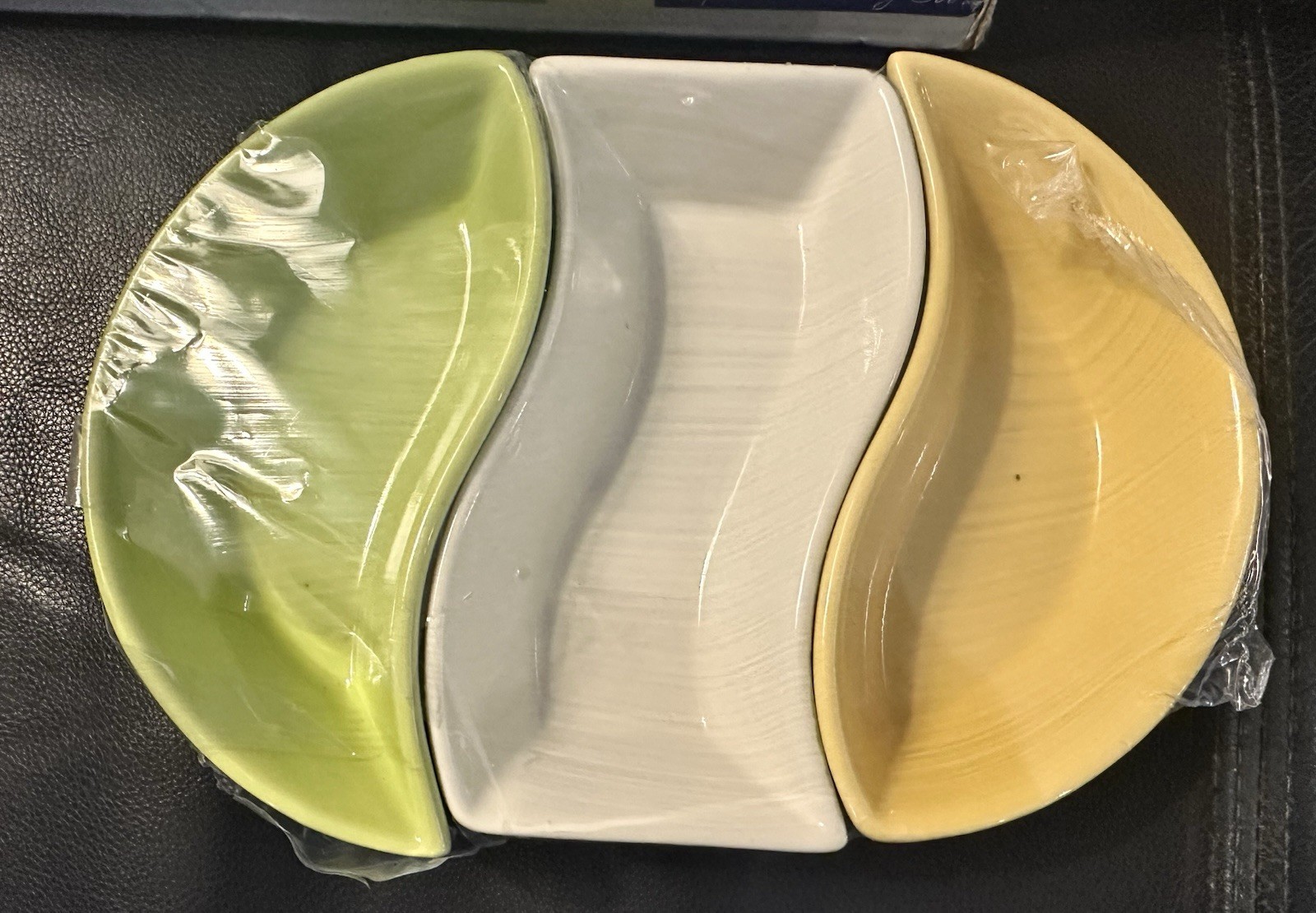 3 Piece Citrus Oval Serving Set Ceramic New 8 1/2” X 5 1/2” Green Yellow White gallery