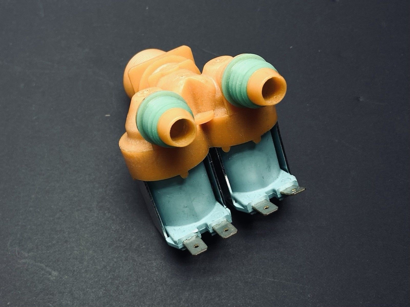 Samsung Washer Water Valve DC62-00311Q 33490429/349 WS23 gallery