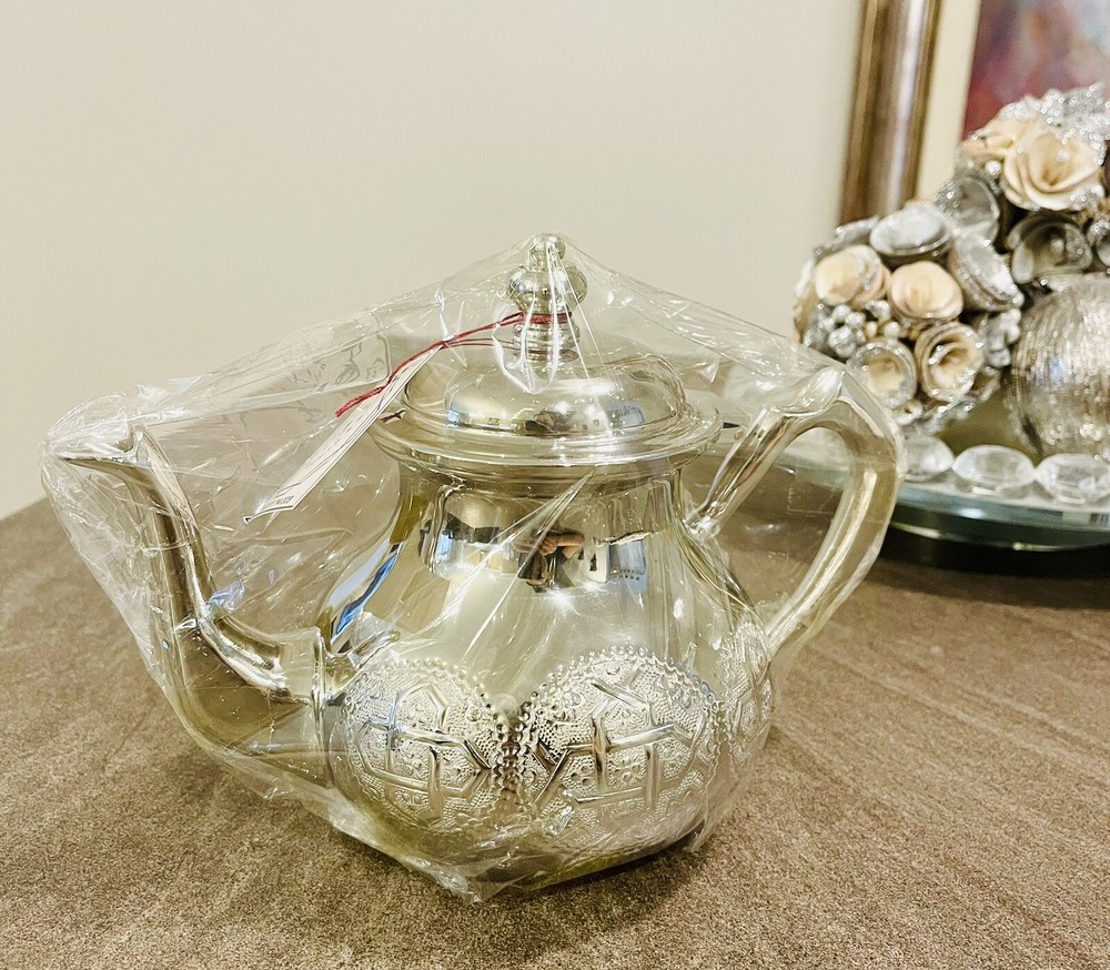 Handmade Luxury Medium Moroccan Tea Pot (berrad) Brand New Silver Plated.