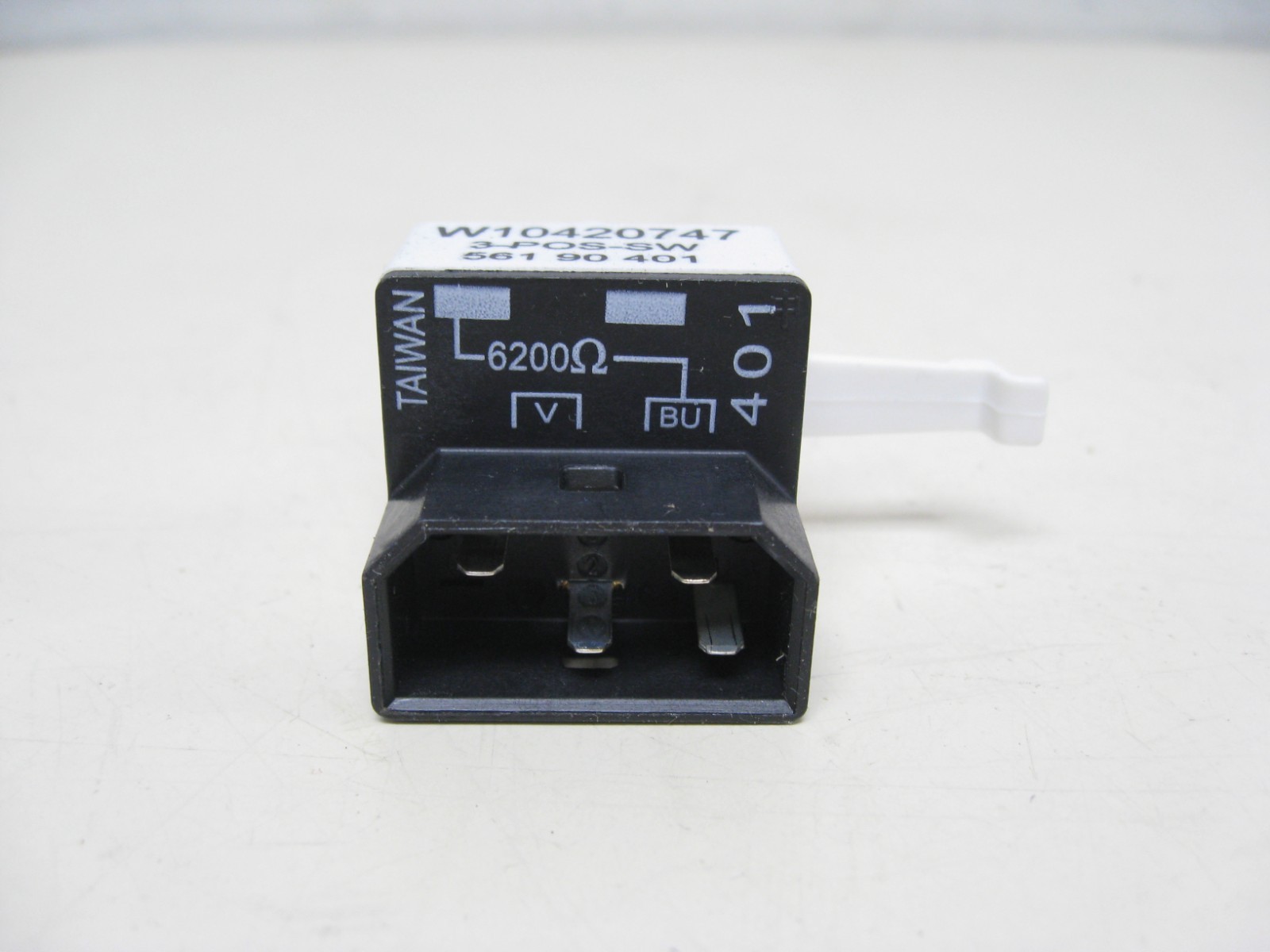 Maytag Dryer Selector Switch W10420747 New Open Box gallery