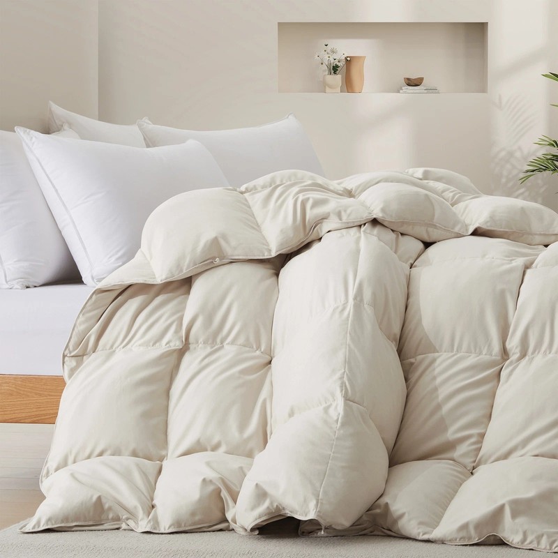 Super Soft Cozy Warm Oversized Down Comforter , King or Queen Bed Blanket Duvet gallery