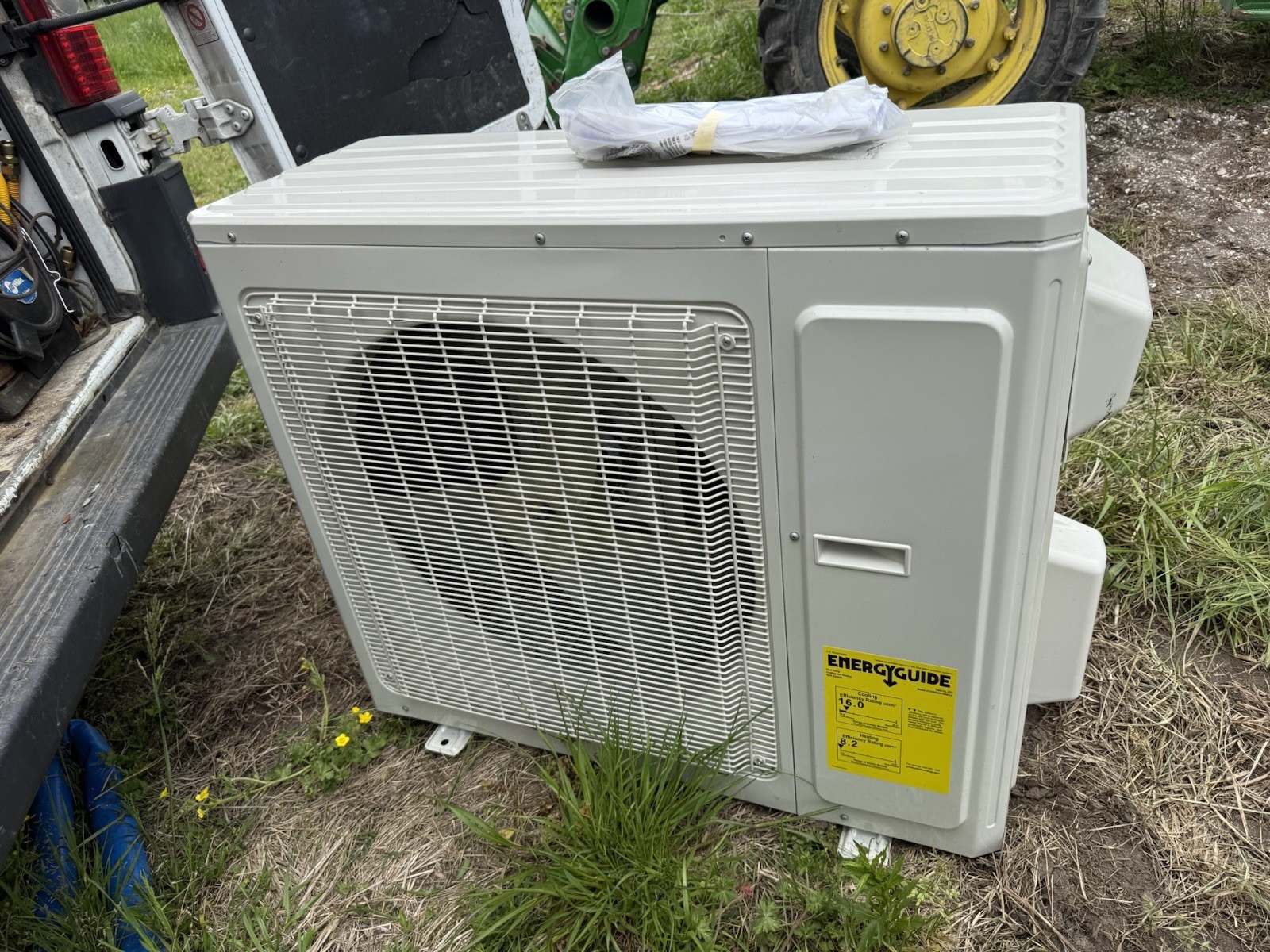 Trane Ductless Mini-Split Heat Pump Outdoor Unit 33K 208/230V R-410A 1Z gallery