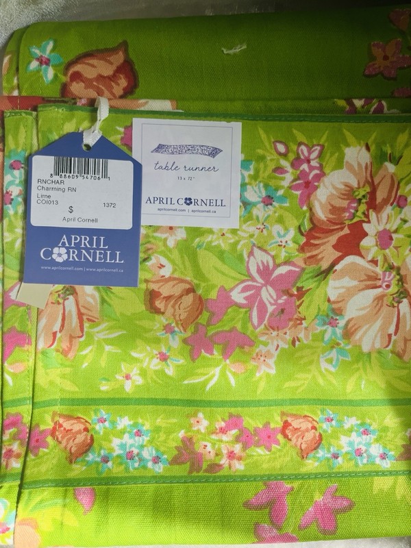 april cornell Charming Lime Floral Table Runner gallery