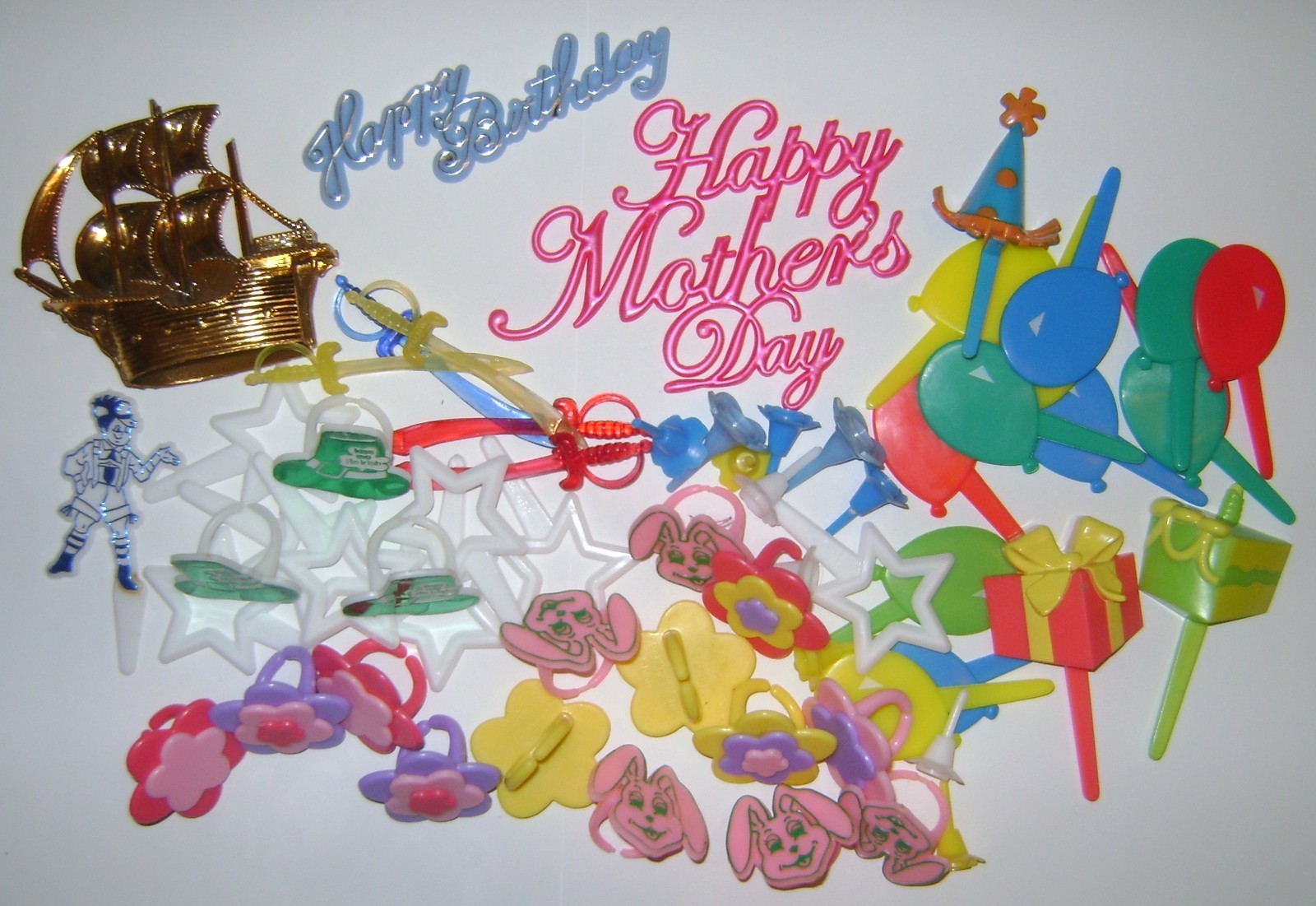 Vintage SPECIAL OCCASIONS CUPCAKE or CAKE PICKS 1980's??? Free Shipping! gallery