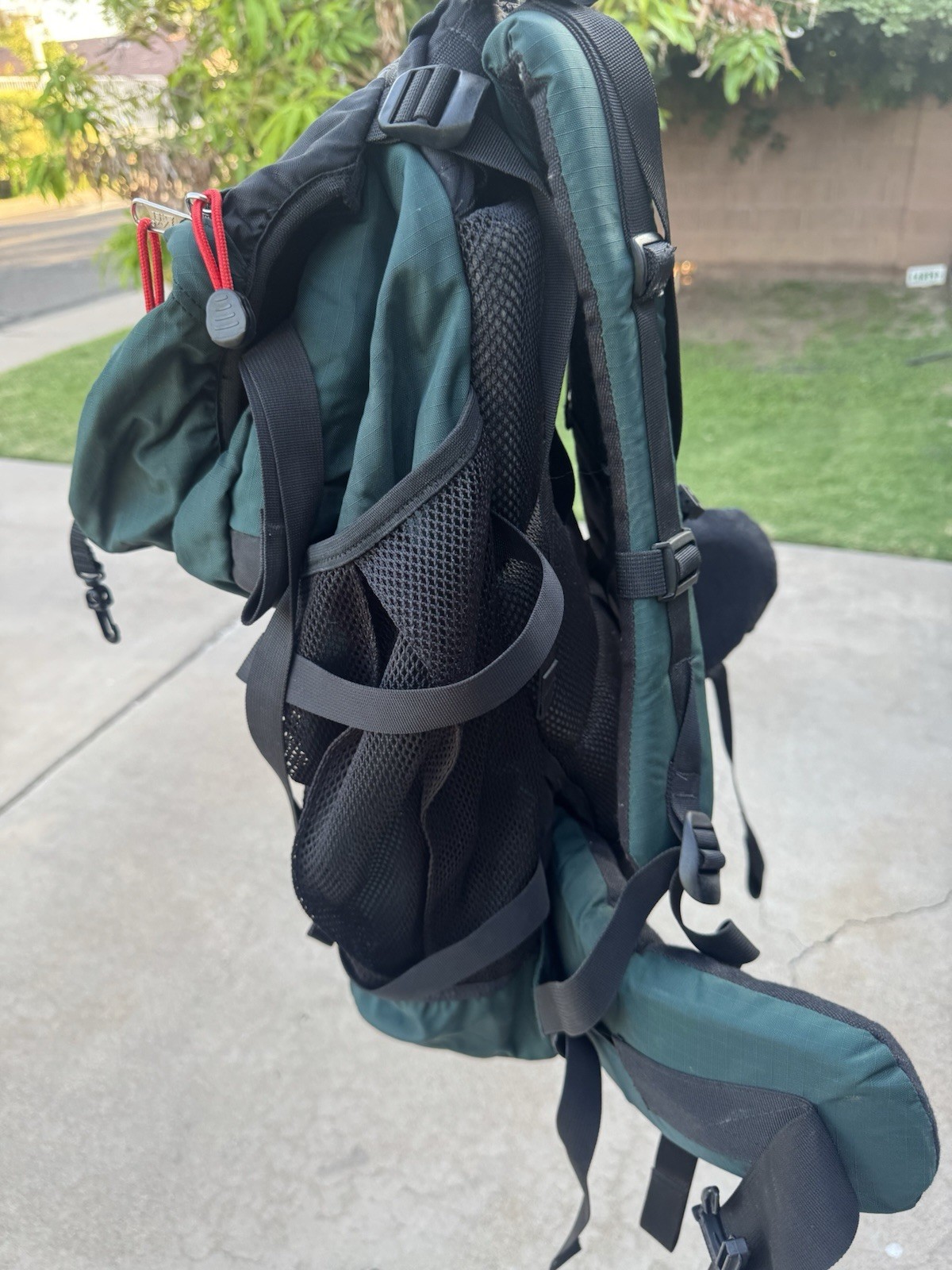 REI Co-Op Traverse Rising Star 4