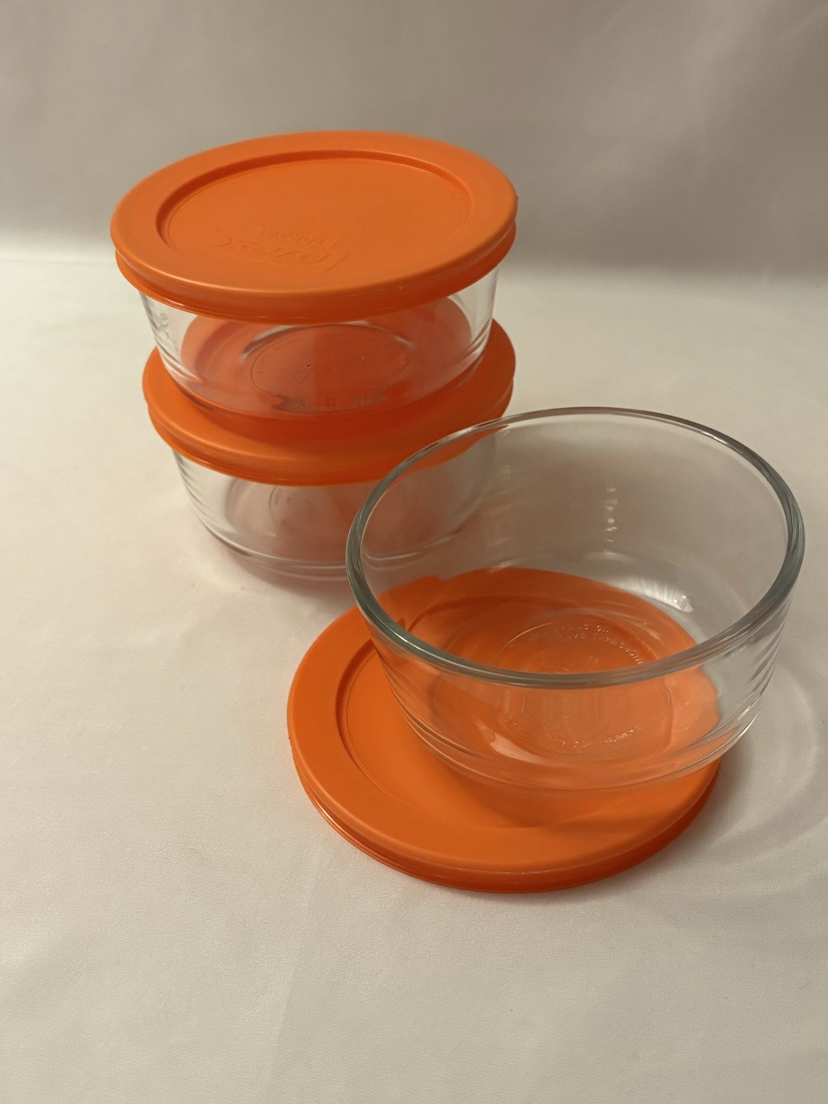 Set of 3 Pyrex 2-Cup Kitchen Storage Glass Bowls With Lids. Made In USA gallery