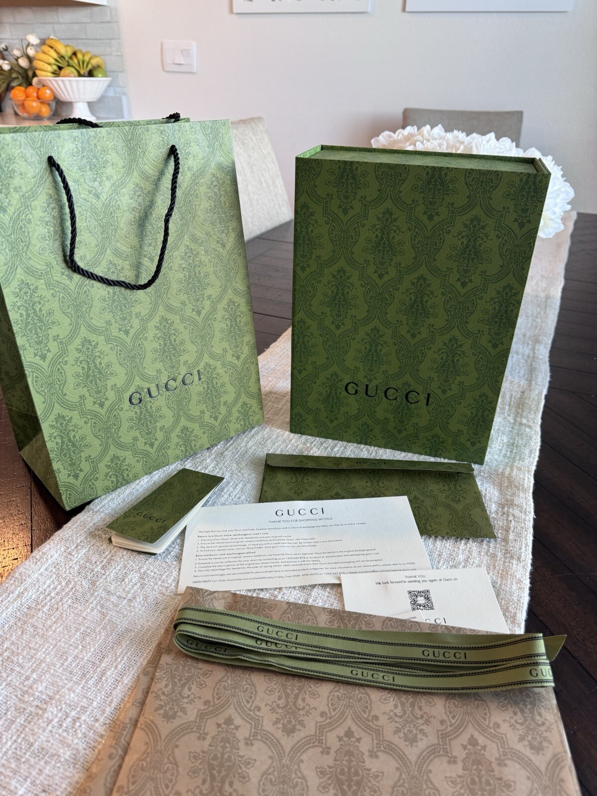 Gucci Empty Box Full Set, Gift Bag, Cards, Wrapping Paper And Ribbon gallery