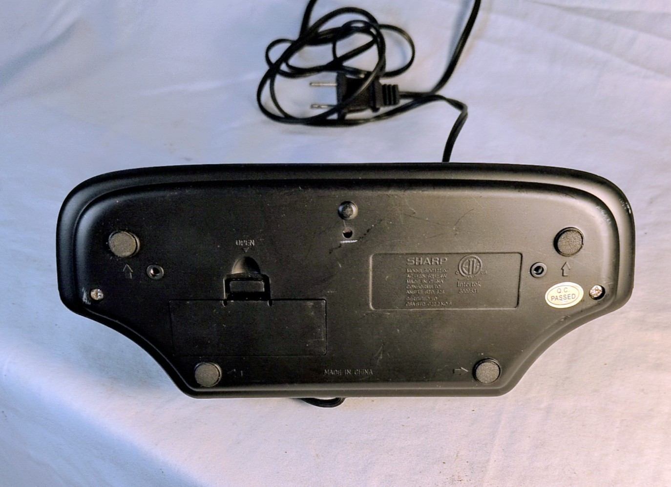 Sharp SPC1221XF Digital Alarm Clock Large Blue LED Display Black Tested Working gallery