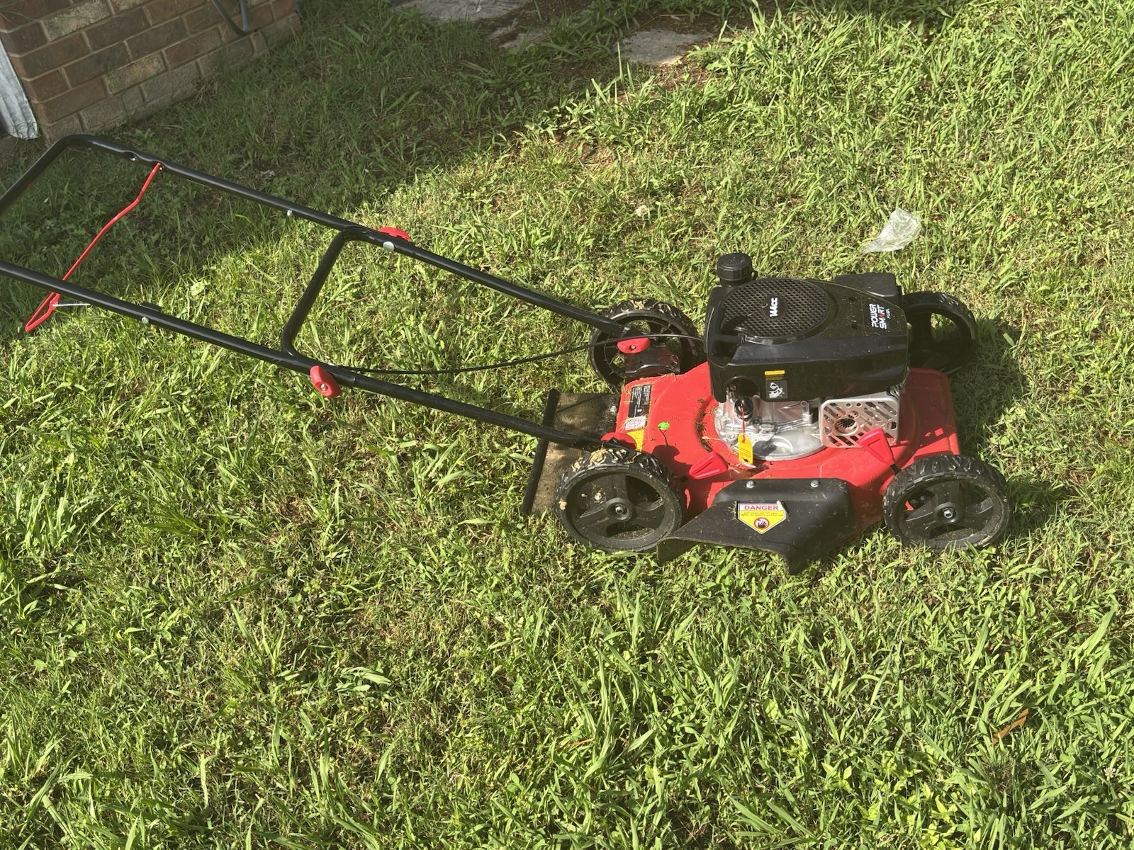 PowerSmart 18 in. 144cc Walk-Behind Gas-Powered Lawn Mower gallery
