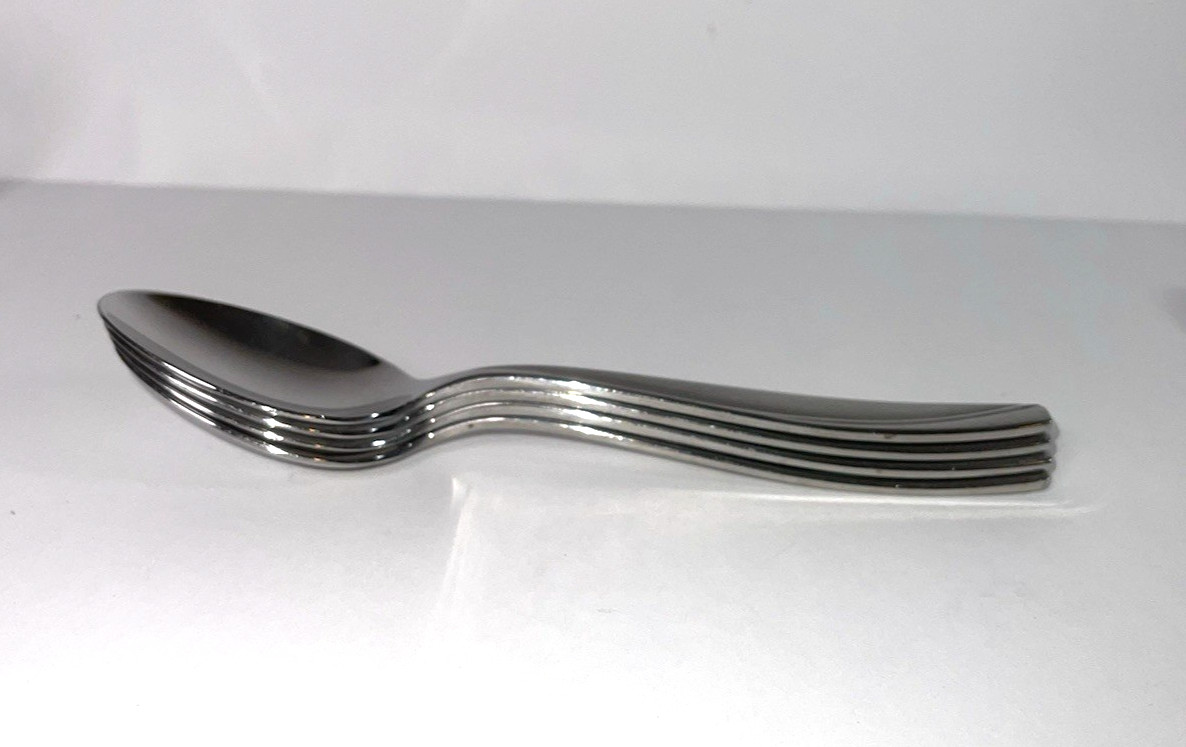 Oneida Camlynn Cleo Dinner Spoons Stainless Steel 7 Inches Set of 4 gallery