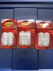 6 Hooks – 3M Command Medium Designer Hooks (6 Hooks / 12 Strips) – Holds 3 lbs