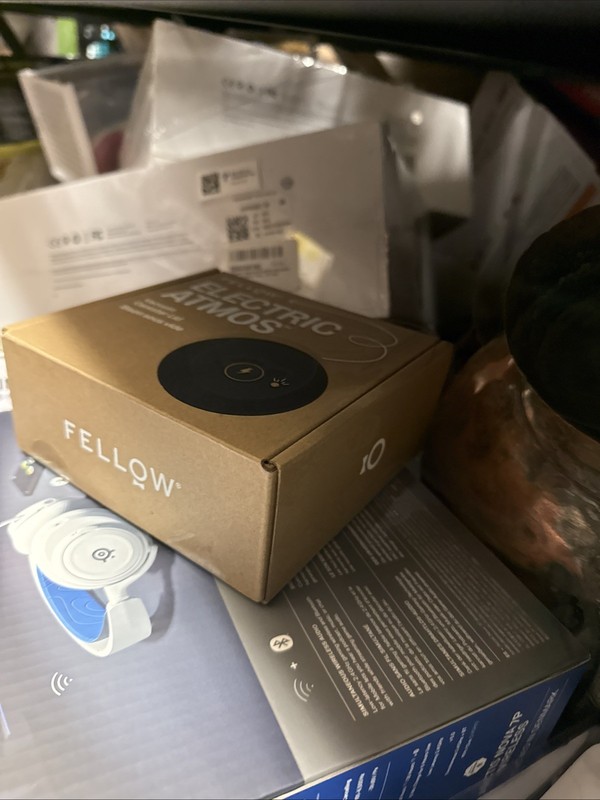 Fellow Electric Atmos Lid - Automatically Sealing Lid - Compatible With All gallery