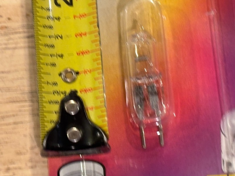 GE 97670 Halogen Replacement Bulb Low Voltage - 50 Watt - 12 Volts GY6.35 Bi-Pin gallery