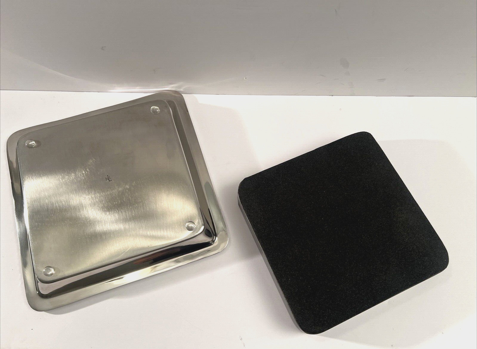 Ralph Lauren Watchband Pattern Cheeseboard Tray w/Slate Insert #550-LR190-535 gallery