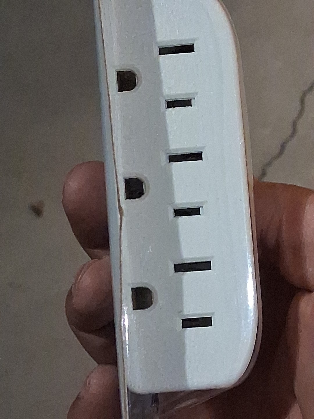 3 OUTLET GROUNDED 3 PRONG WALL TAP 125V/15A 1875W MAX NEW IN PKG! FREE SHIP! gallery