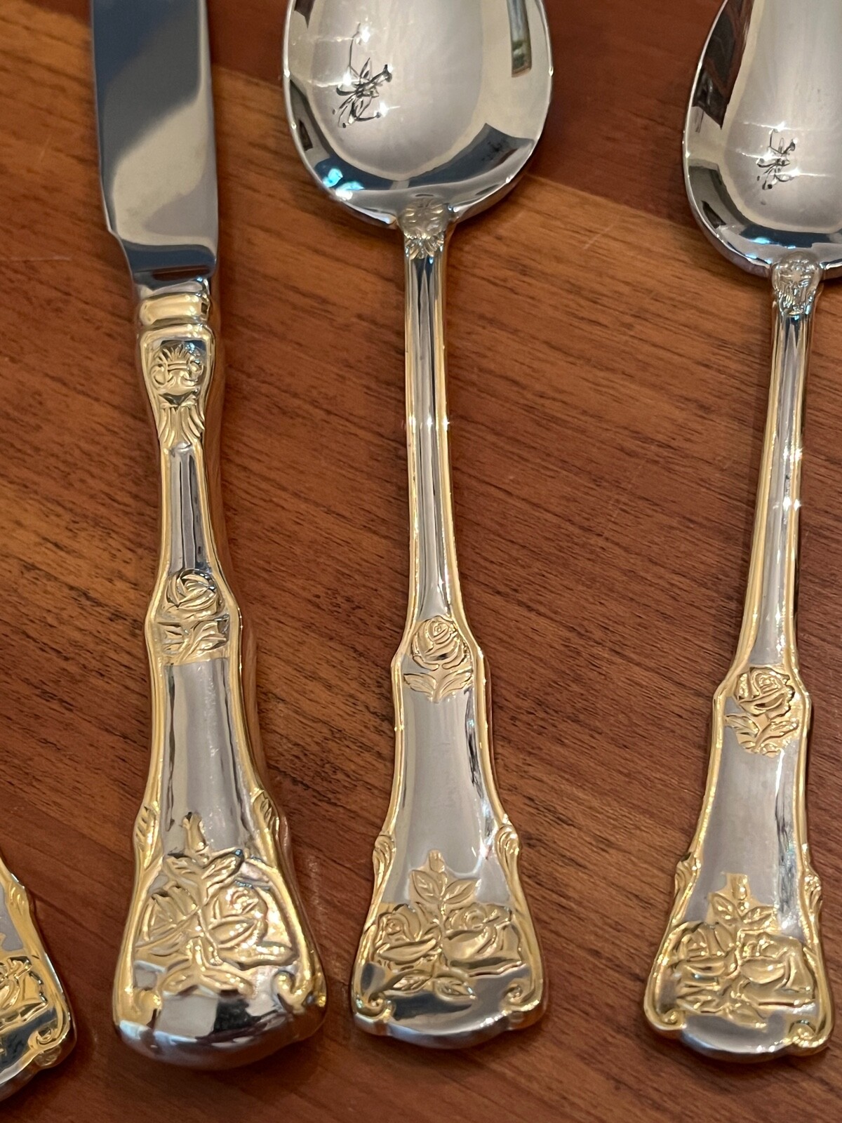 Royal Albert OLD COUNTRY ROSES Gold Accent 18/10 Stainless Flatware - Choice gallery
