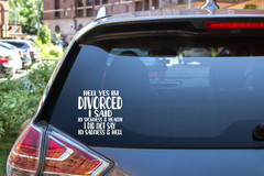 Bold Divorce Decal: ‘Hell Yes I’m Divorced’ Statement Sticker – 6590