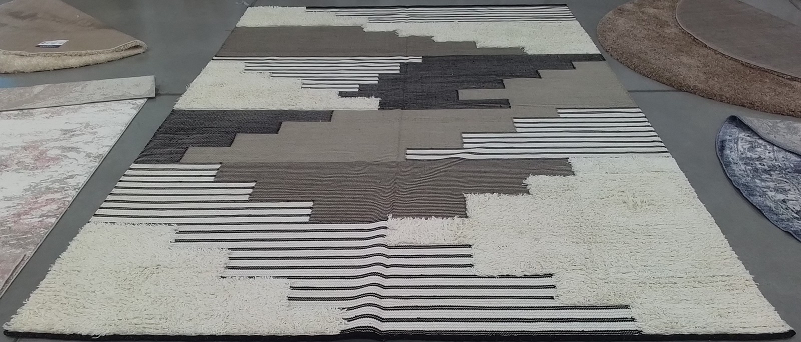 BLACK / IVORY 9'-0" x 12'-0" Back Stain Rug, Reduced Price 1172800571 KNY278Z-9 gallery