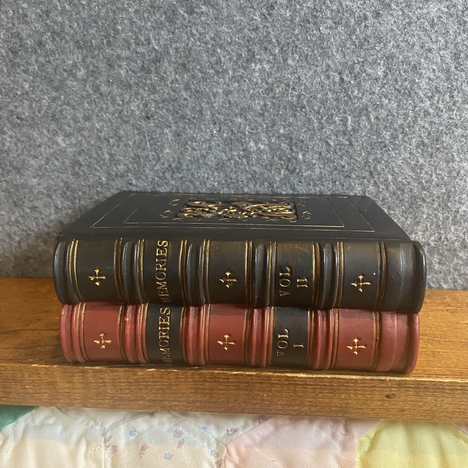 Book Hidden Shelf Compartment Vintage Memories Keepsakes Valuables gallery