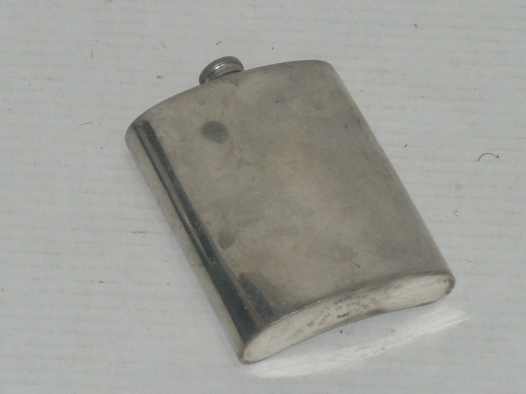 VINTAGE? BROOKS BROS PEWTER? MADE IN ENGLAND 8OZ FLASK HAS A DING gallery