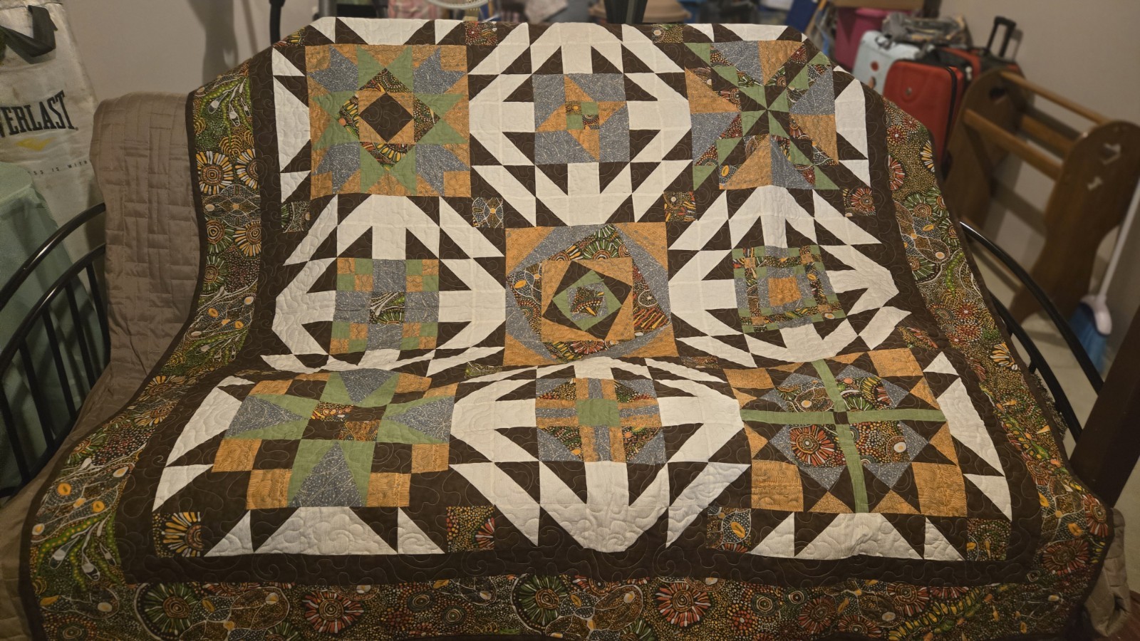 Handmade Patchwork grannycore cottagecore Geometric Cotton 72 x 72 in full size gallery