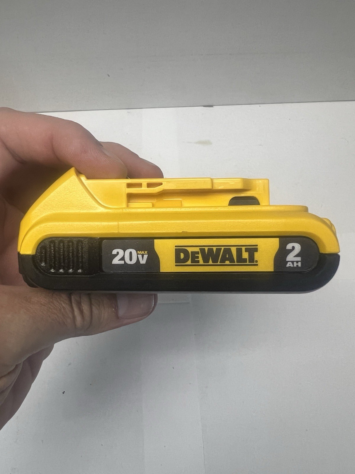 DEWALT 20V Battery + Charger Kit, Yellow/Black gallery