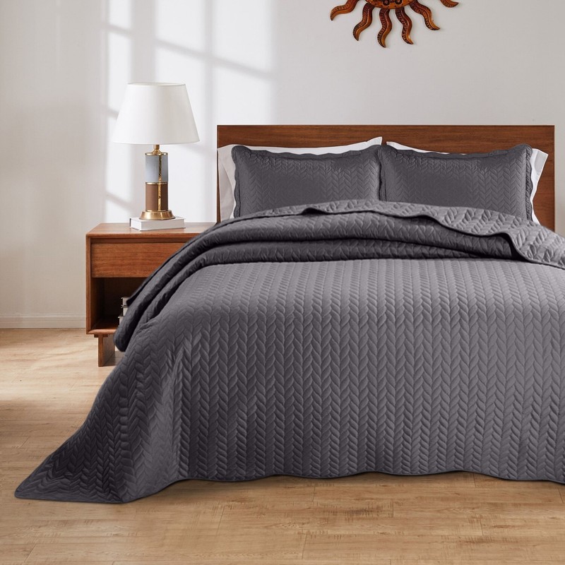 Reversible Quilted Bedspread Set Lightweight Embossed Coverlet Throw Twin Size gallery