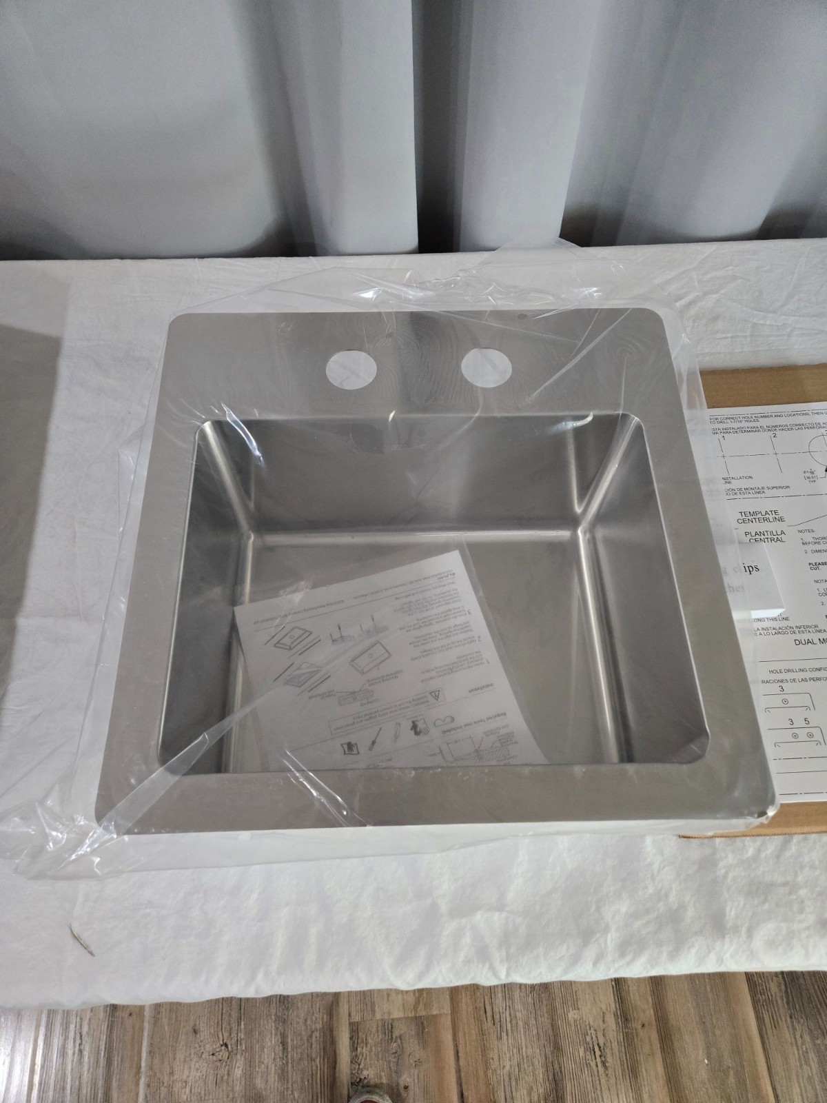 Elkay 15 in. Drop-In/Undermount Single Bowl 20-Gauge Stainless Steel Sink Only gallery