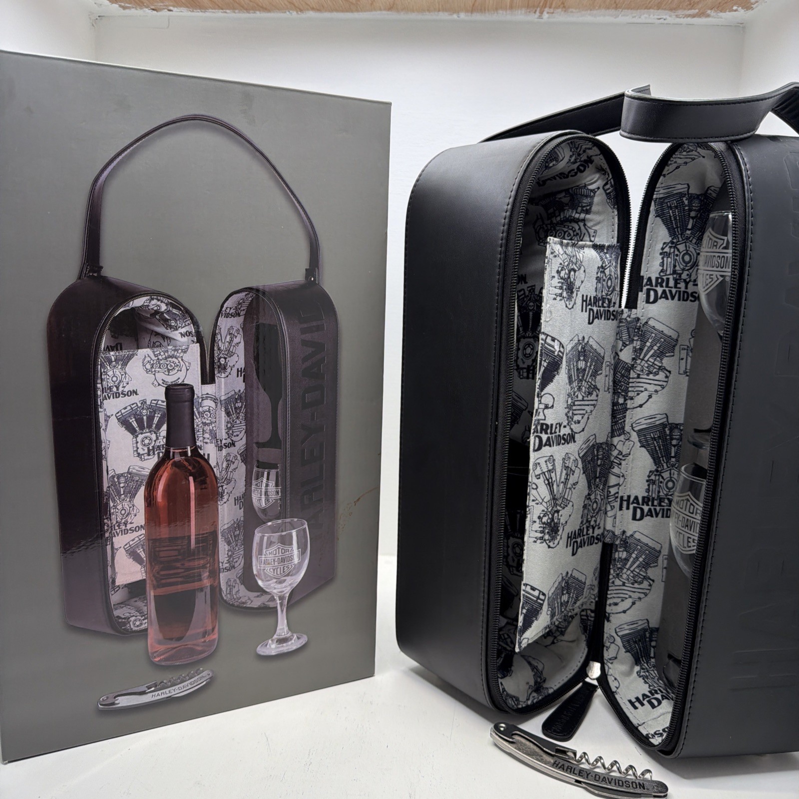 Harley-Davidson Repeat Engine Pattern Wine Bottle Hard-Sided Case Tote Set gallery