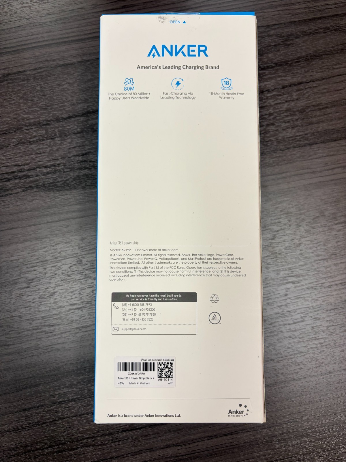 Anker Power Strip Surge Protector 2100J 12 Outlets 1 USB-C 2 USB-A 5ft Flat Plug gallery