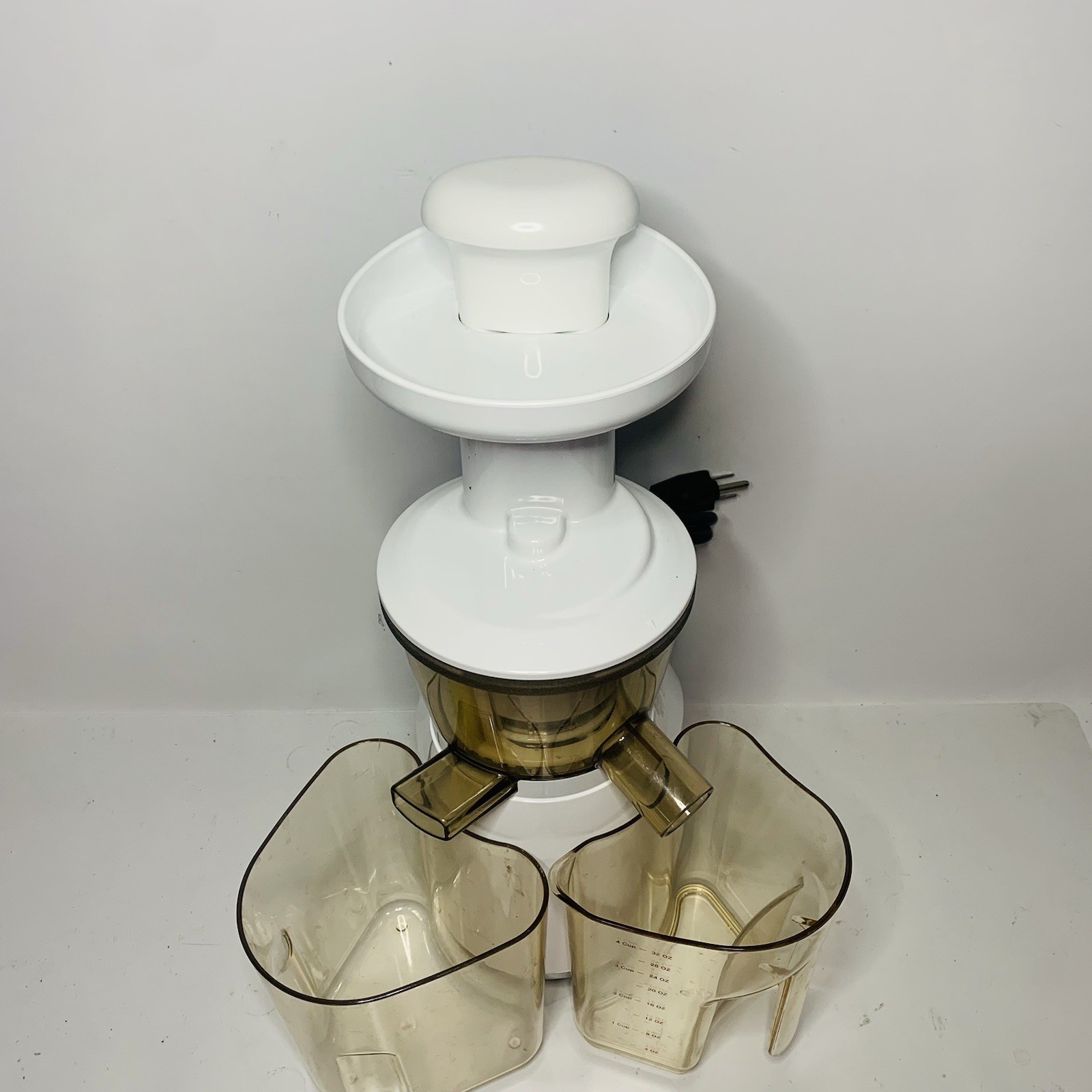 Hurom JP-WWB01 Easy Clean Masticating Slow Juicer/Juice Extractor White Healthy gallery