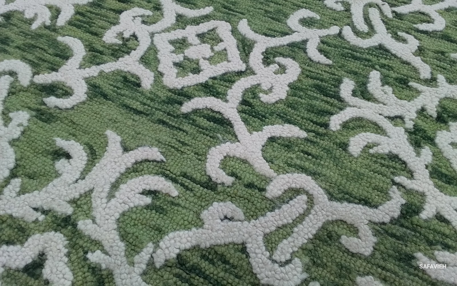 GREEN / IVORY 6'-0" x 9'-0" Back Stain Rug, Reduced Price 1172767626 BLM104Y-6 gallery