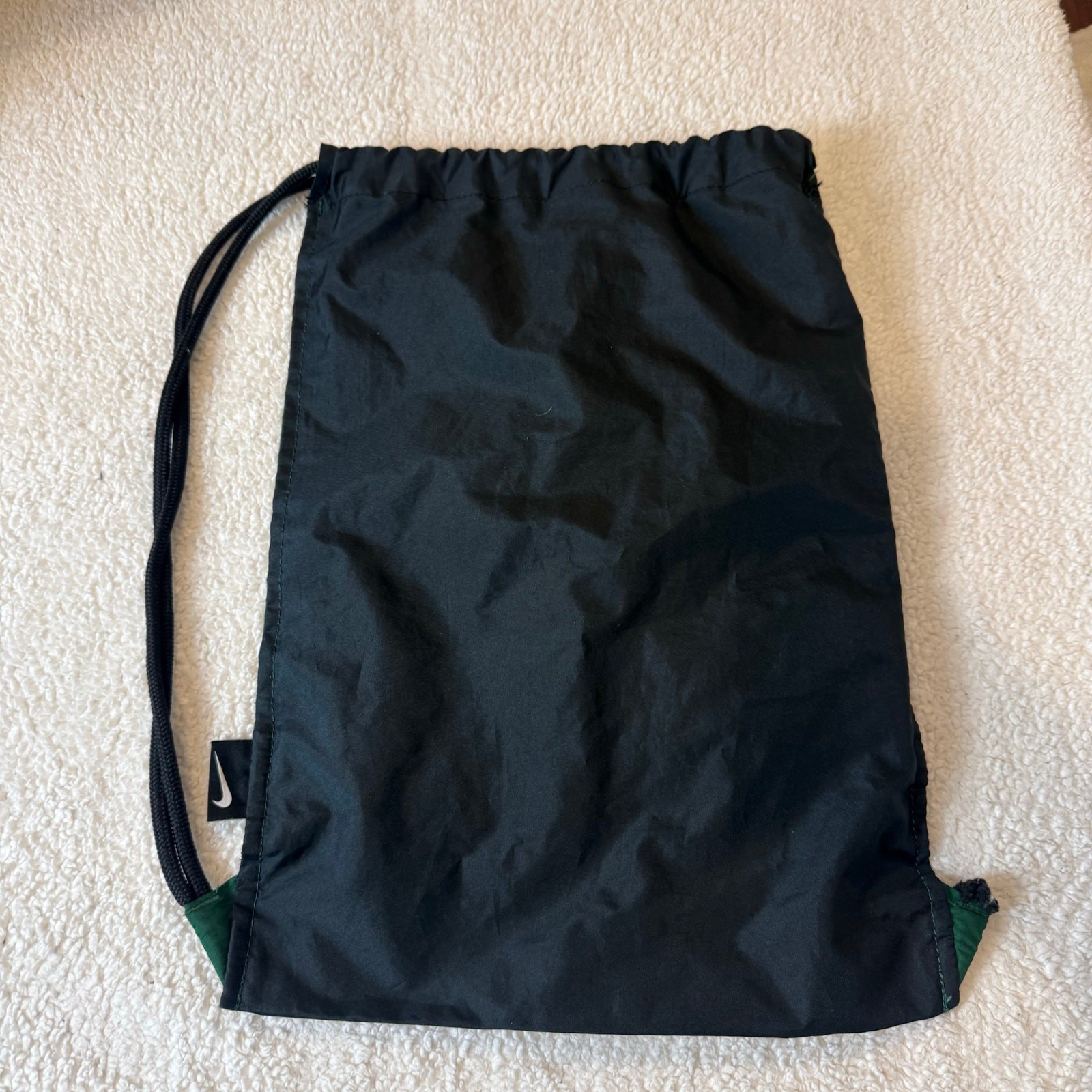 Nike Training Gym Sack Green Black Drawstring Backpack Bag 2