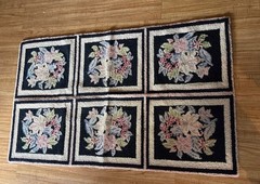 Hooked Colonial Block FloralDesign 30”x 50” Rug Black/ Ivory