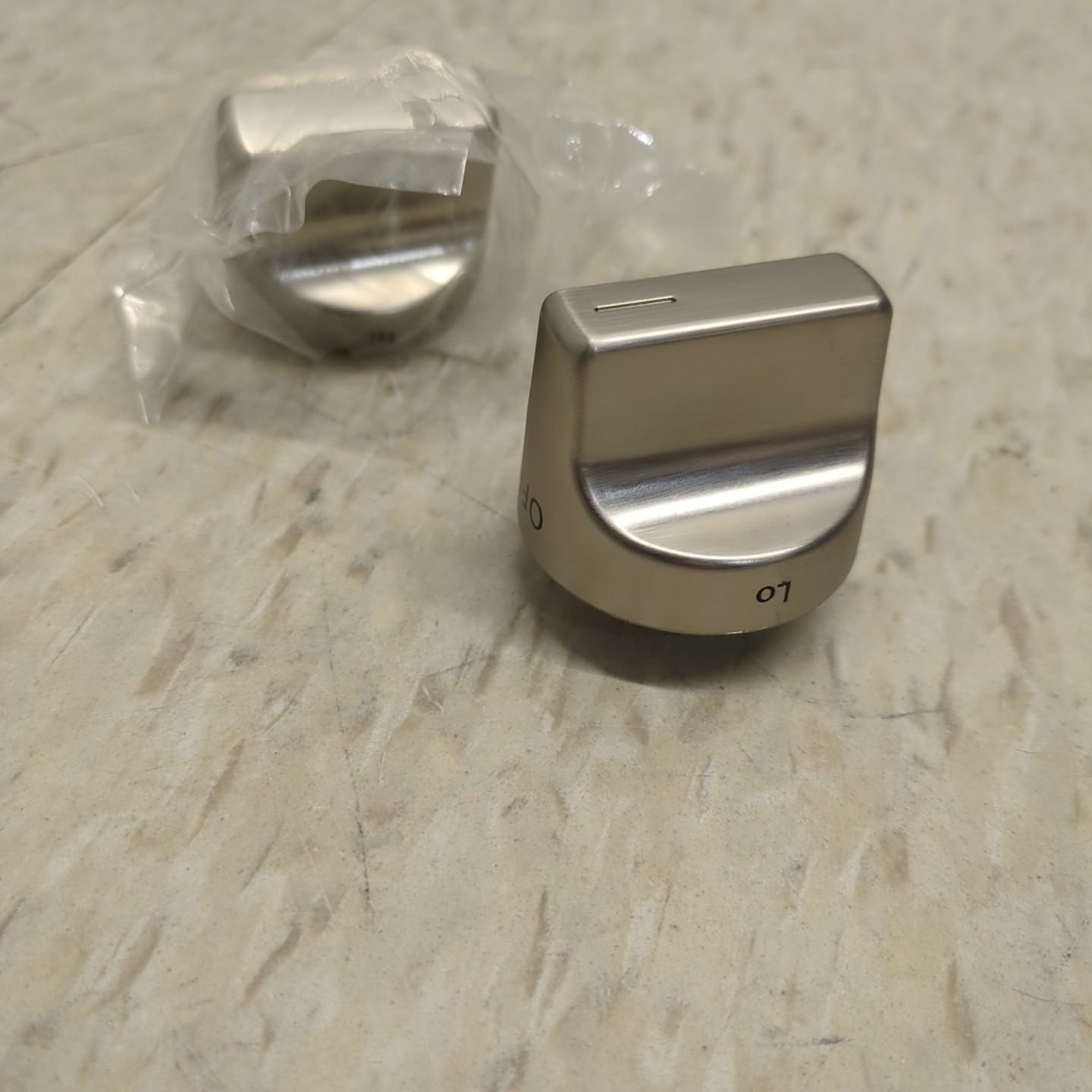 Qty 2 W11239985 Control Knob Compatible with Whirlpool Gas Ranges Replace Sliver gallery