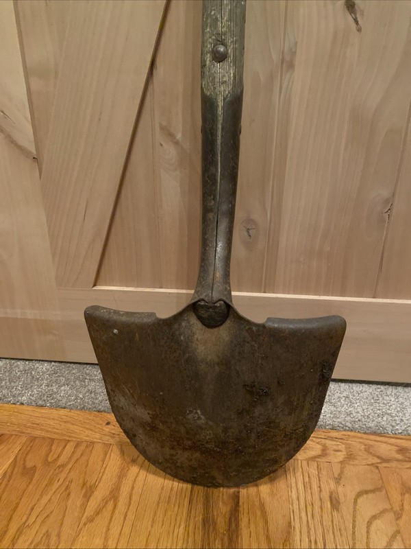 Vintage TRUE TEMPER DYNALITE Razor Back Coal Clam Shovel Antique Farm Tool Decor gallery