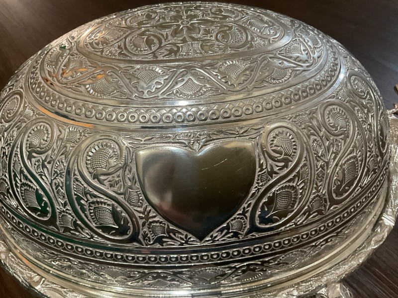 Victorian-style silver-plated revolving dome entree server/bacon warmer gallery
