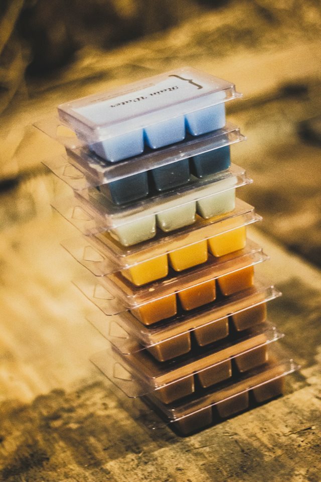 SOY Blend Wax Tarts Melts Chunks Scent CHOOSE SCENTS Halloween 🎃 Collection gallery