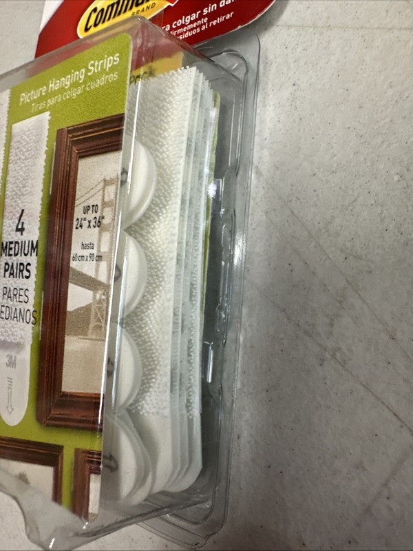 Command Picture Hanging Strips 8 Large, 4 Medium Holds Up to 16 lb White17209ES gallery