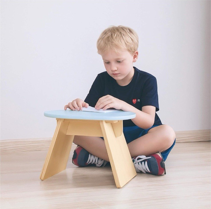 Step Stool Solid Wood Pine Wood Construction Rounded Edges Minimalist gallery