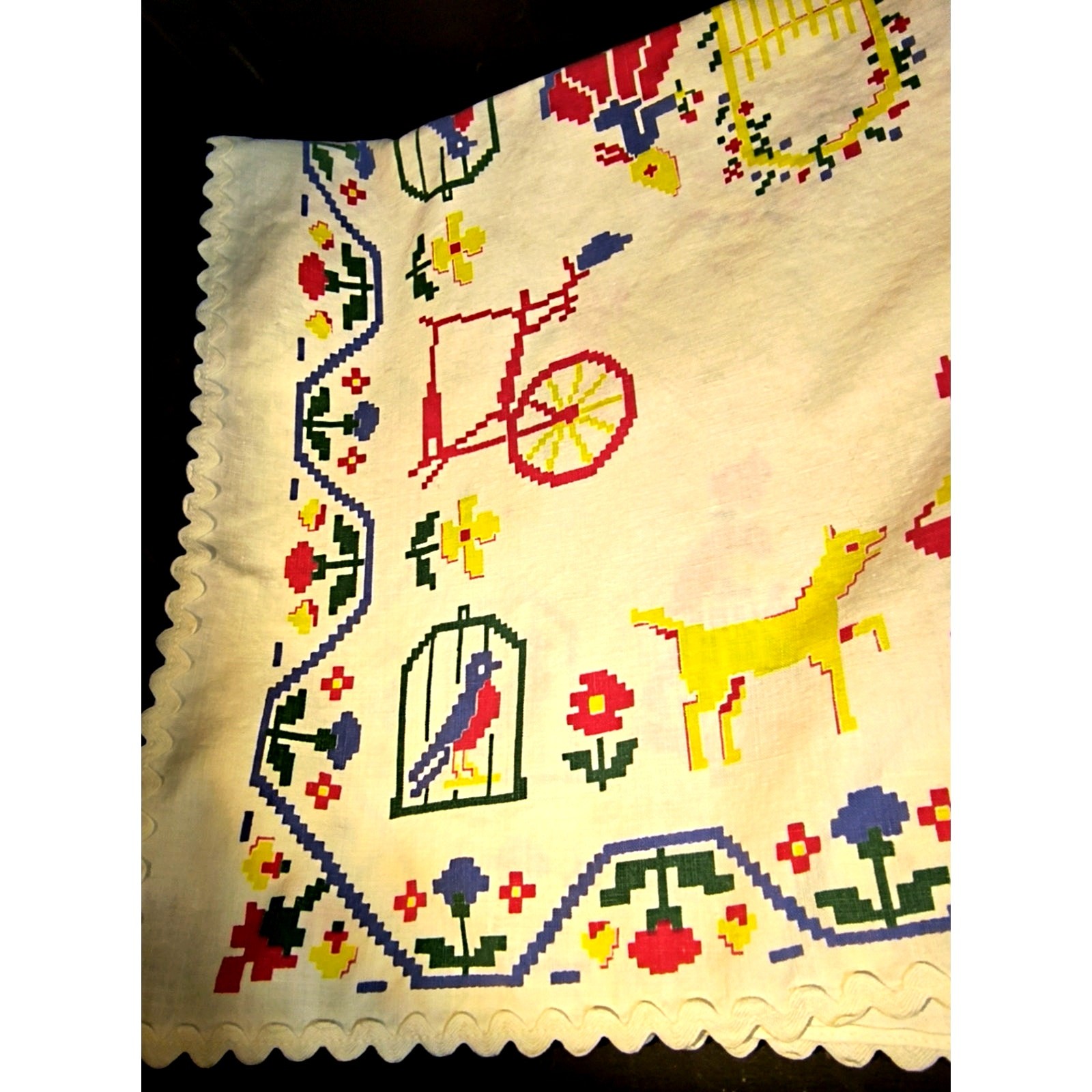 1625. Tablecloth Cotton Patterned with Ric Rac Trim gallery