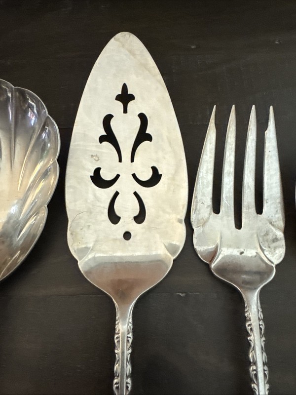 International COUNTESS Deepsilver Silver Plate Ornate 5 Piece Serving Set gallery