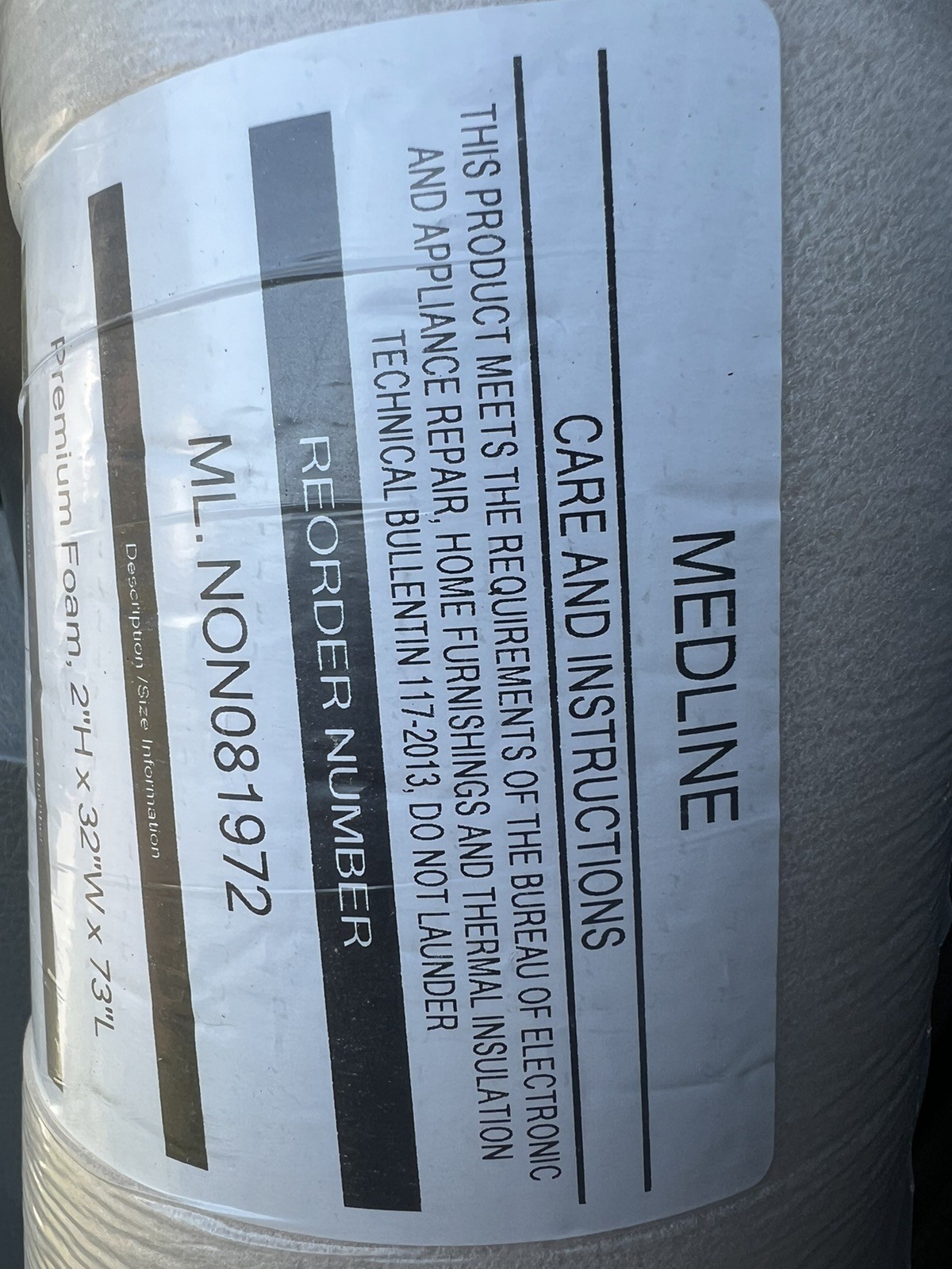 Medline NON081972 Premium Convoluted Eggcrate Overlay Foam Twin 32"x73"x 2" Lot gallery