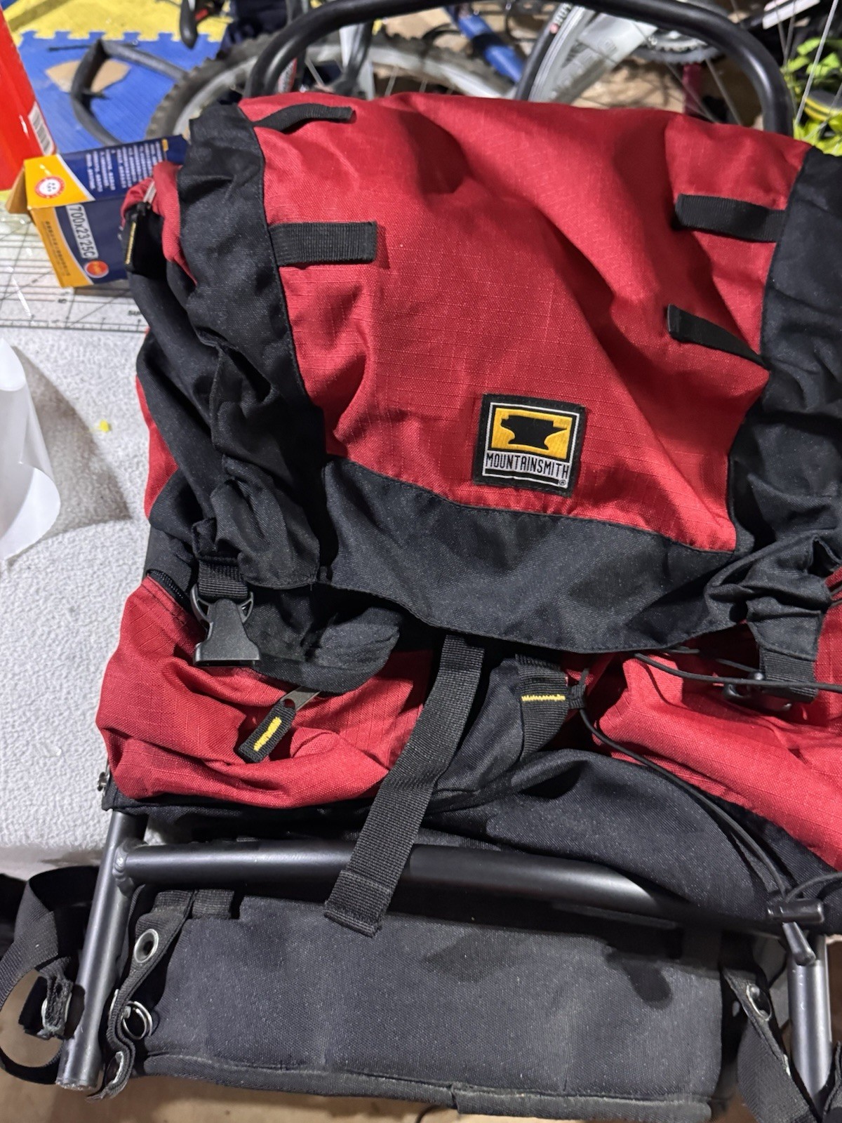 Mountainsmith Eagle Red / Yellow External Frame Backpack 17 X 17” – MINT