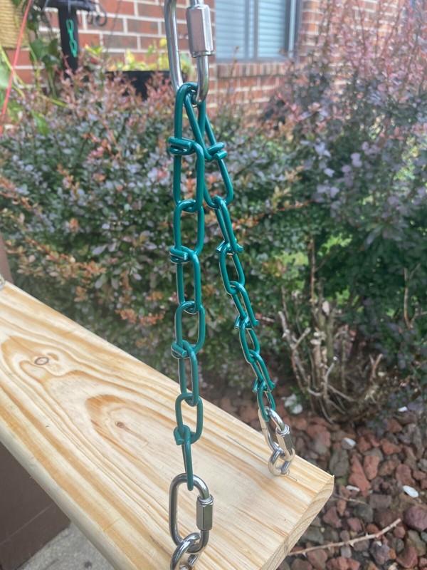 2/0 x 15-ft Double Loop Chain, Green Powder Coated Steel Chain, 255lb Load gallery