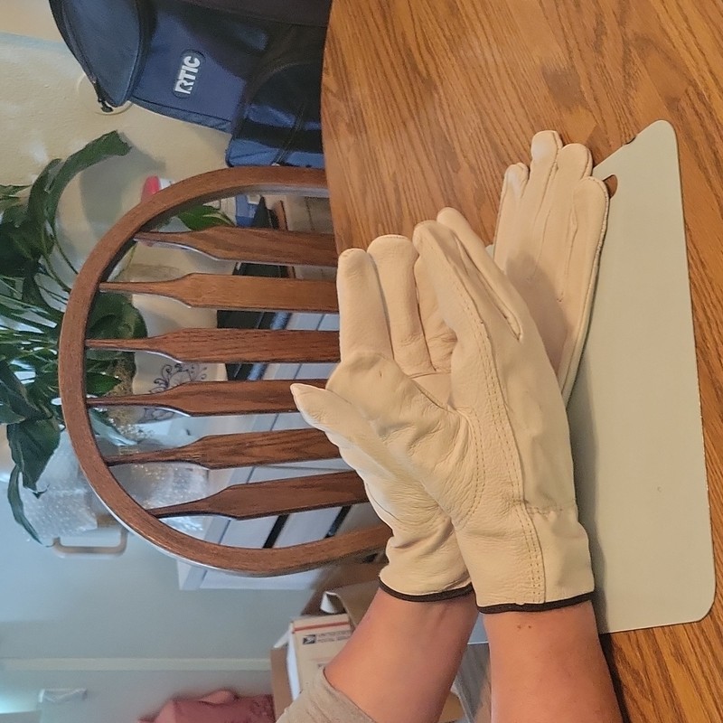 Beige Leather Work Driving Gloves for Adults, Hand Protection, P.P.E. 6 pairs gallery